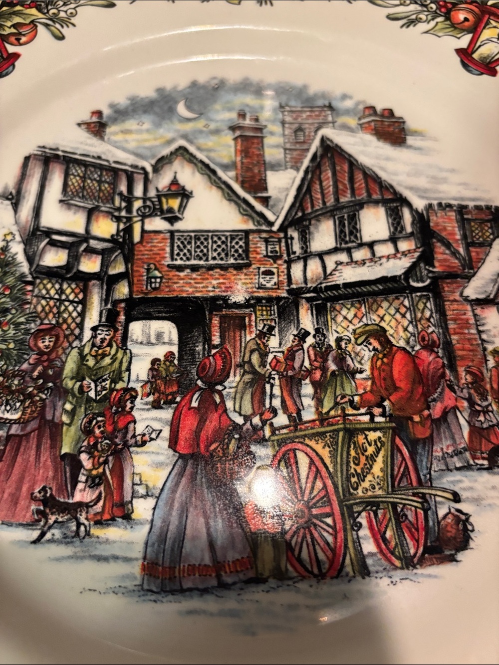Royal Stafford Christmas dinner plate - Picture 3 of 4